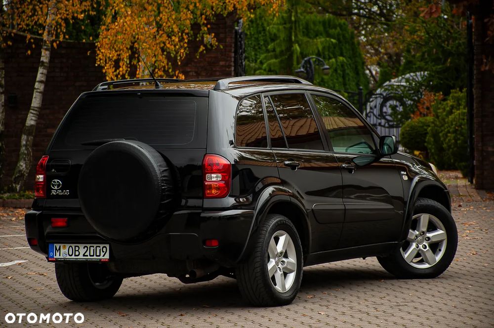 Toyota RAV4 2.0 VVT-i 4x4 - 31
