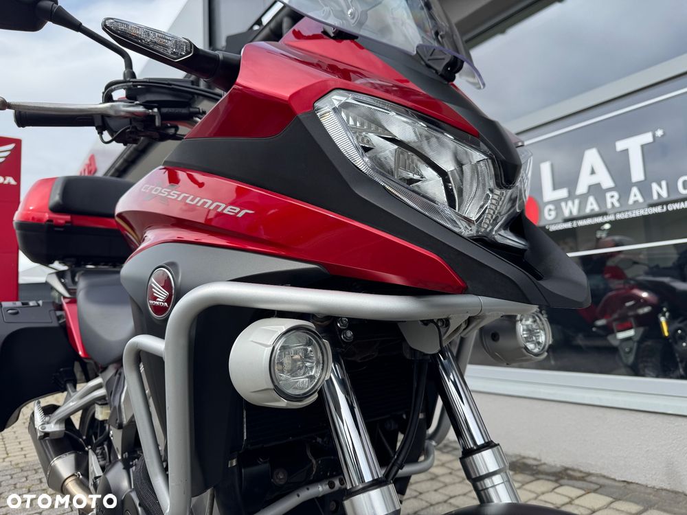 Honda VFR - 15