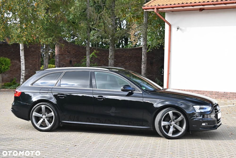 Audi A4 Avant 2.0 TDI DPF quattro S tronic S line Sportpaket - 5