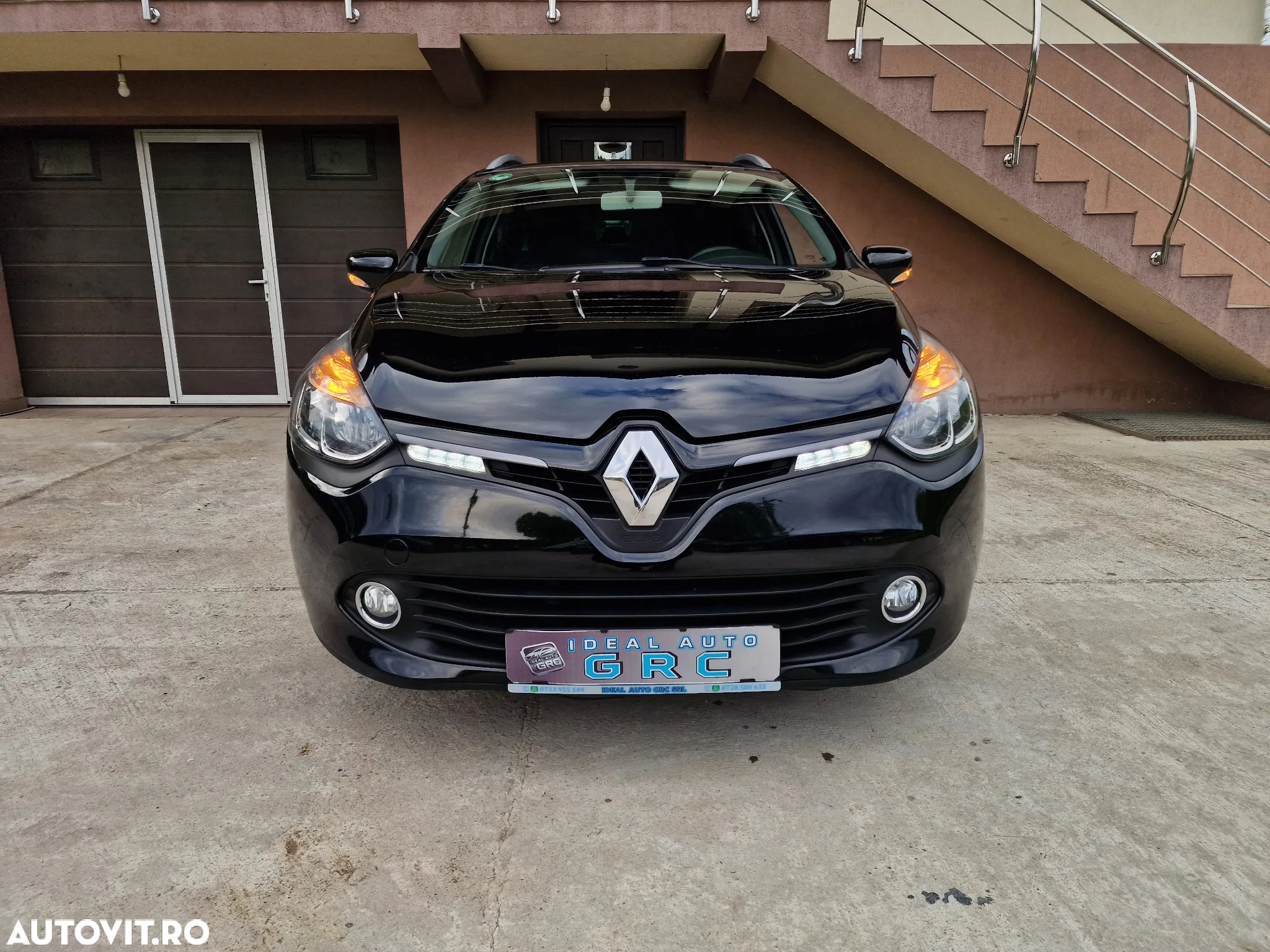 Renault Clio - 32