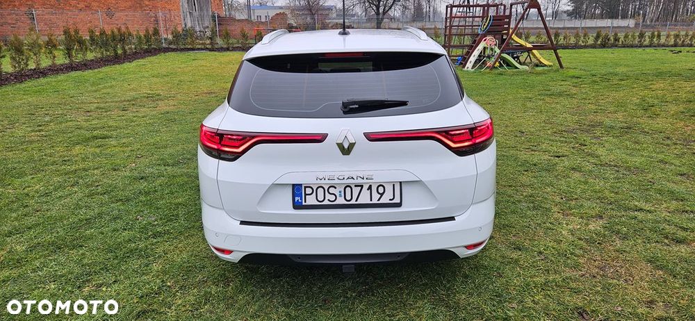 Renault Megane TCe 140 GPF EDC LIMITED - 4