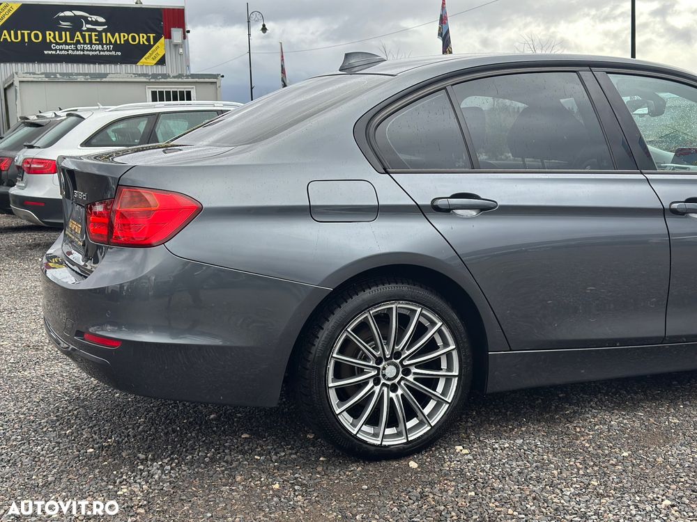 BMW Seria 3 318d Sport Line - 30