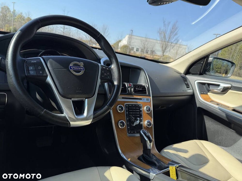 Volvo XC 60 - 20