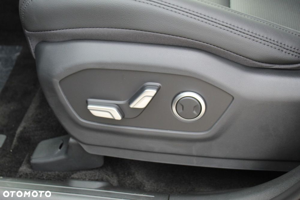 Hyundai Santa Fe 1.6 T-GDI HEV Executive - 11