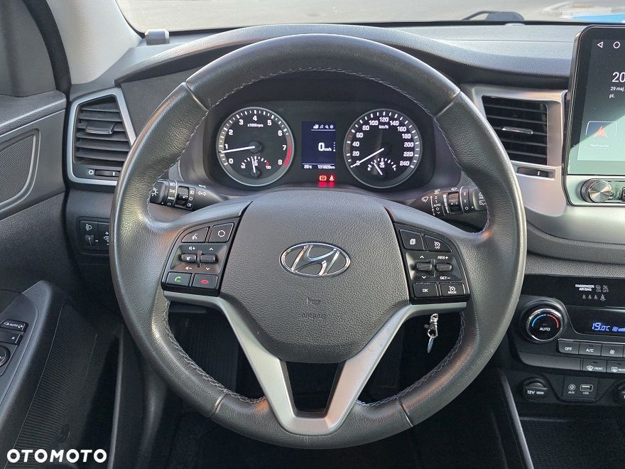 Hyundai Tucson 1.6 GDI BlueDrive Style 2WD - 24