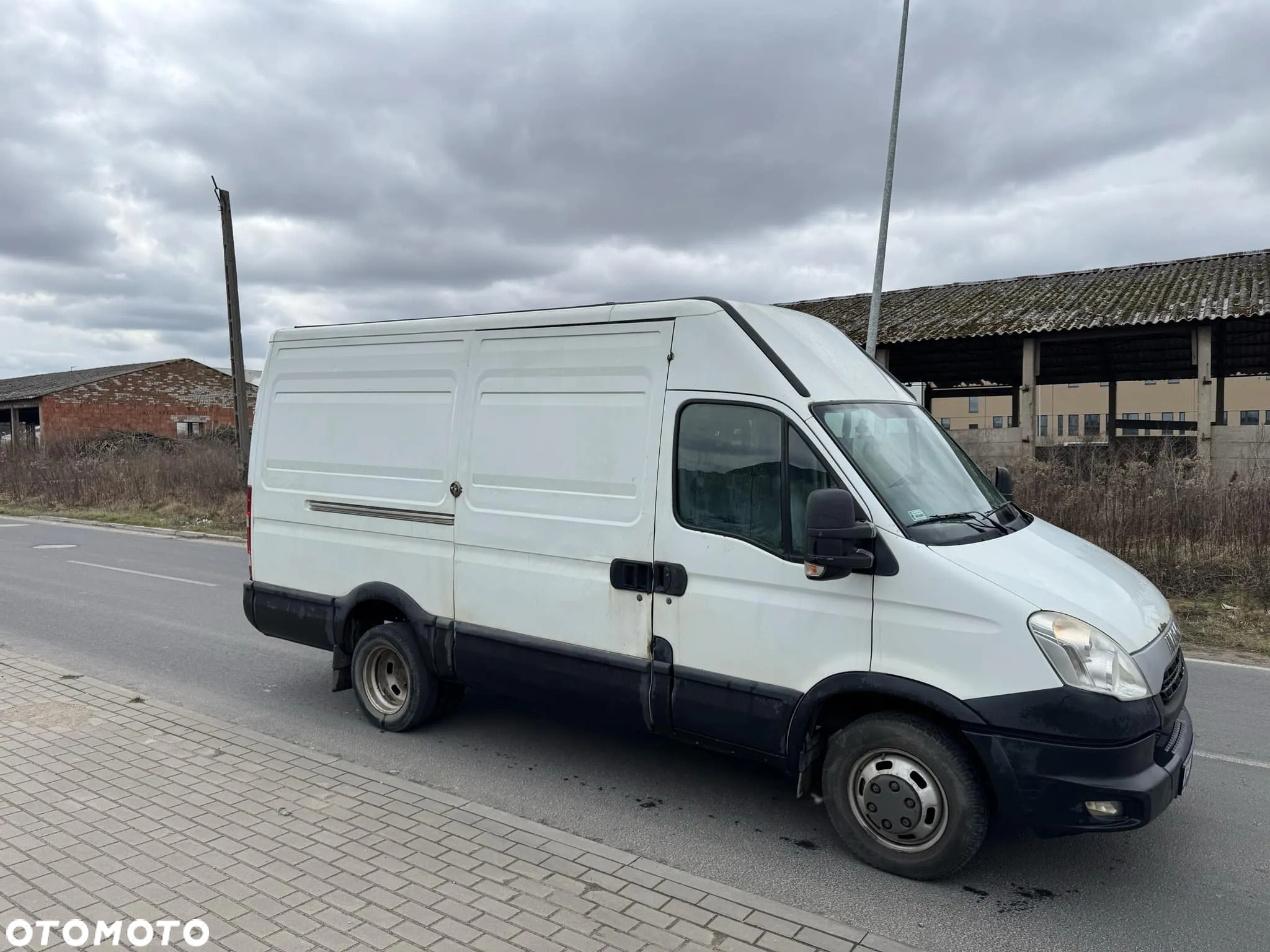 Iveco Daily 35C17L - 4