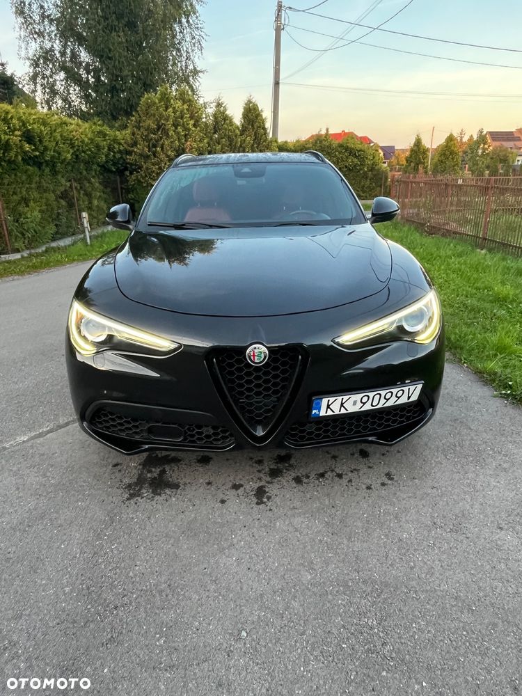 Alfa Romeo Stelvio 2.0 Turbo Veloce TI Q4 - 28