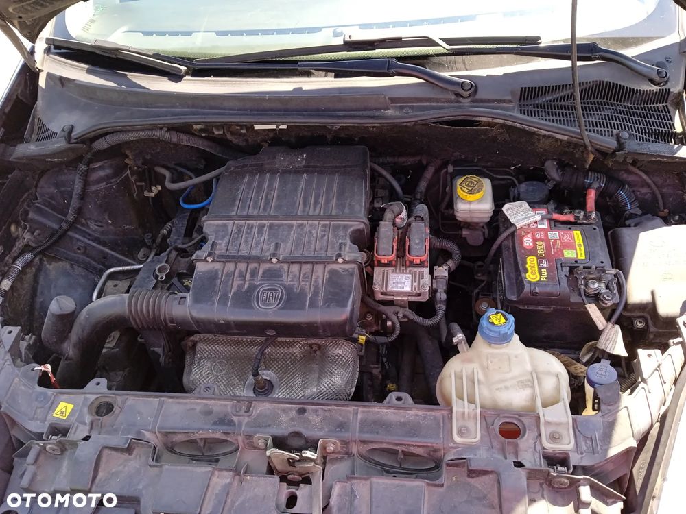Fiat Grande Punto - 9