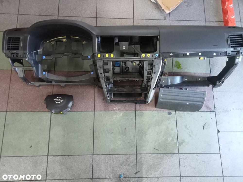 DESKA VECTRA C PODUSZKI - 1