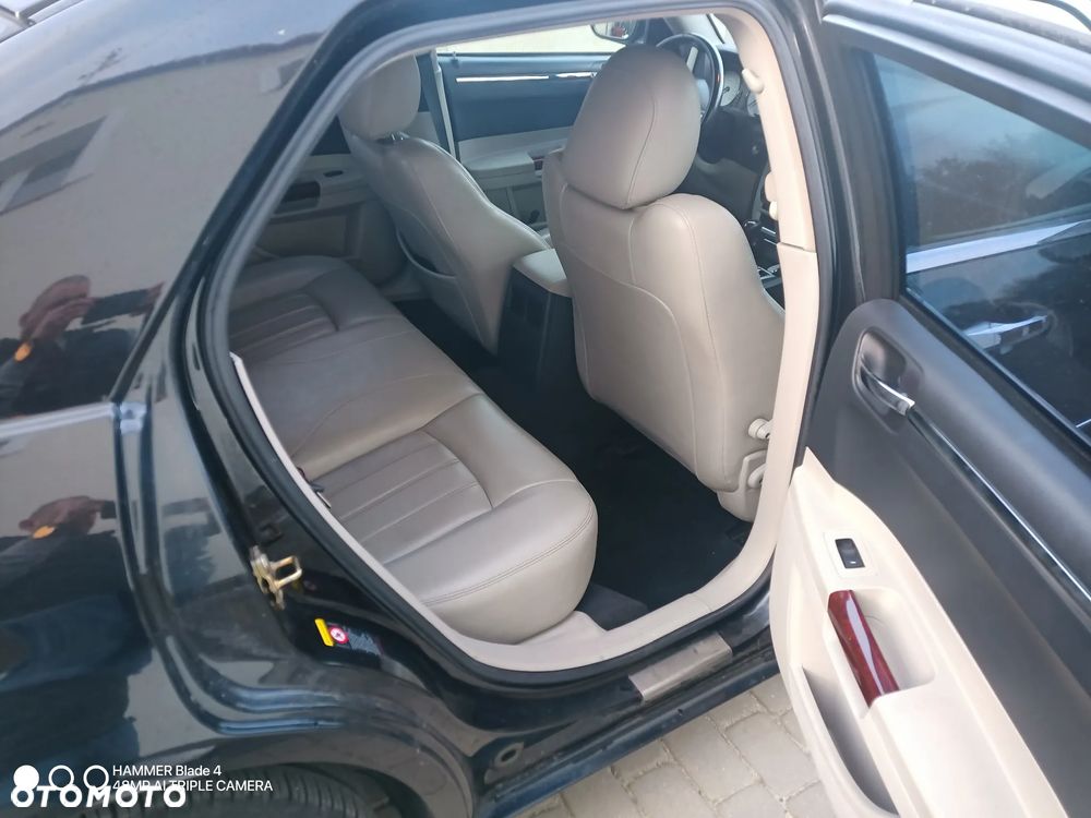 Chrysler 300C 5.7 Automatik - 2