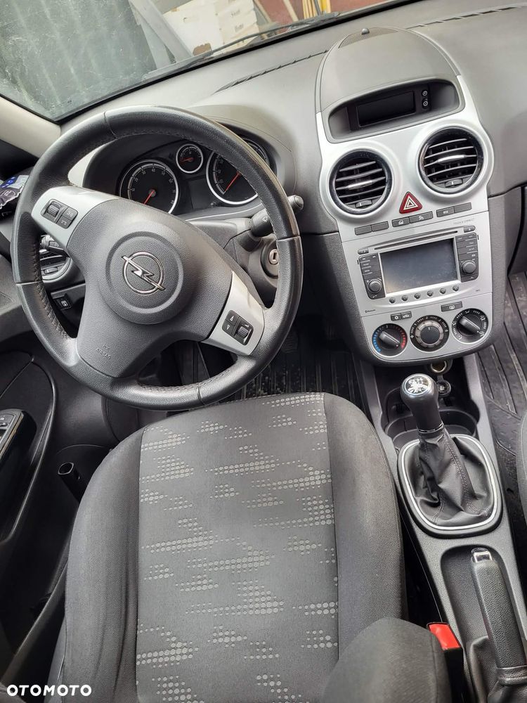 Opel Corsa 1.2 16V Color Edition - 9