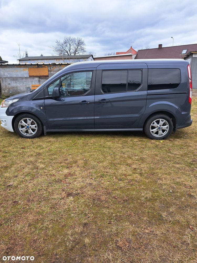 Ford Tourneo Connect Grand - 3