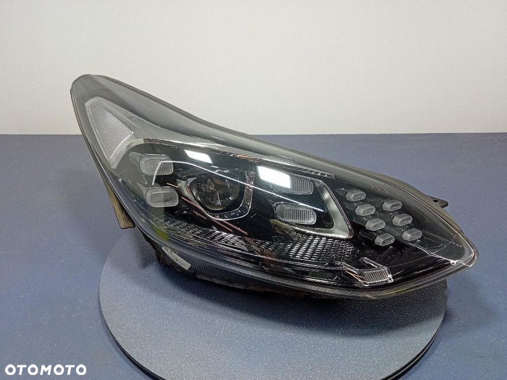 KIA SPORTAGE IV LIFT 18- REFLEKTOR PRAWY PRZÓD LAMPA EU LED 92102F1500 - 1