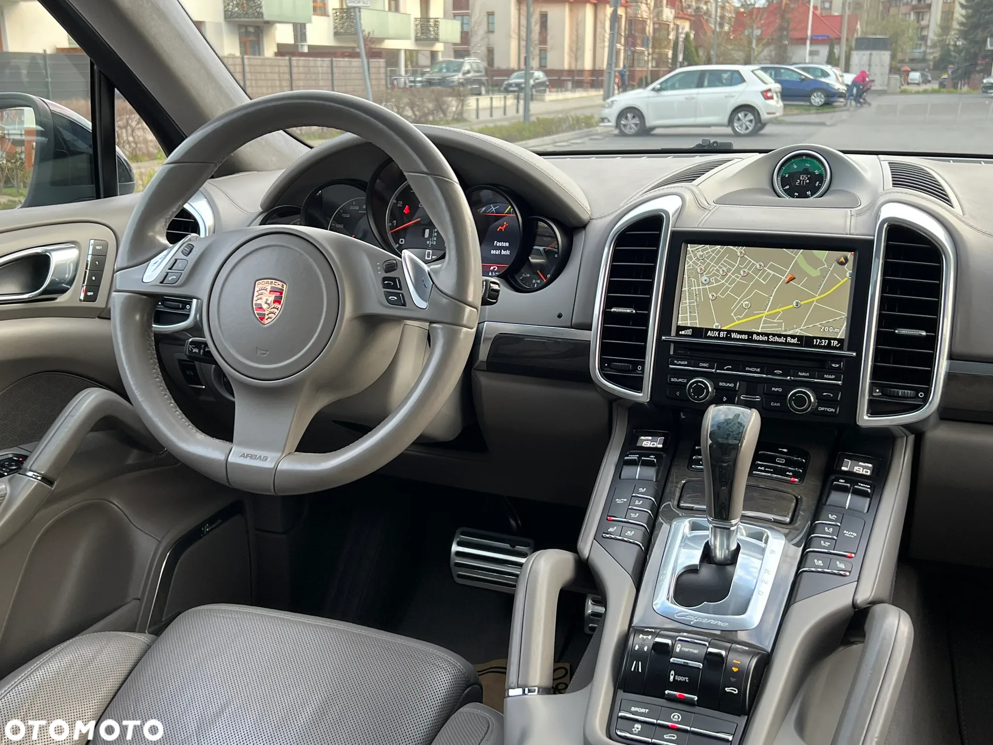 Porsche Cayenne Turbo Tiptronic S - 30