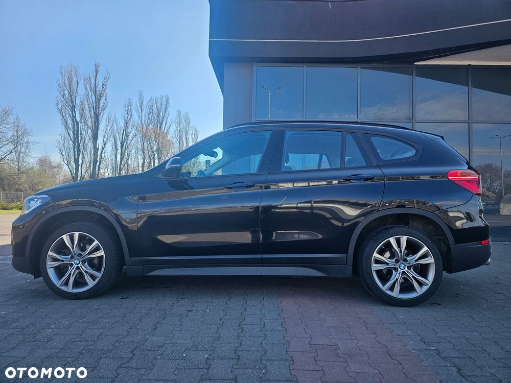 BMW X1 sDrive18i - 3