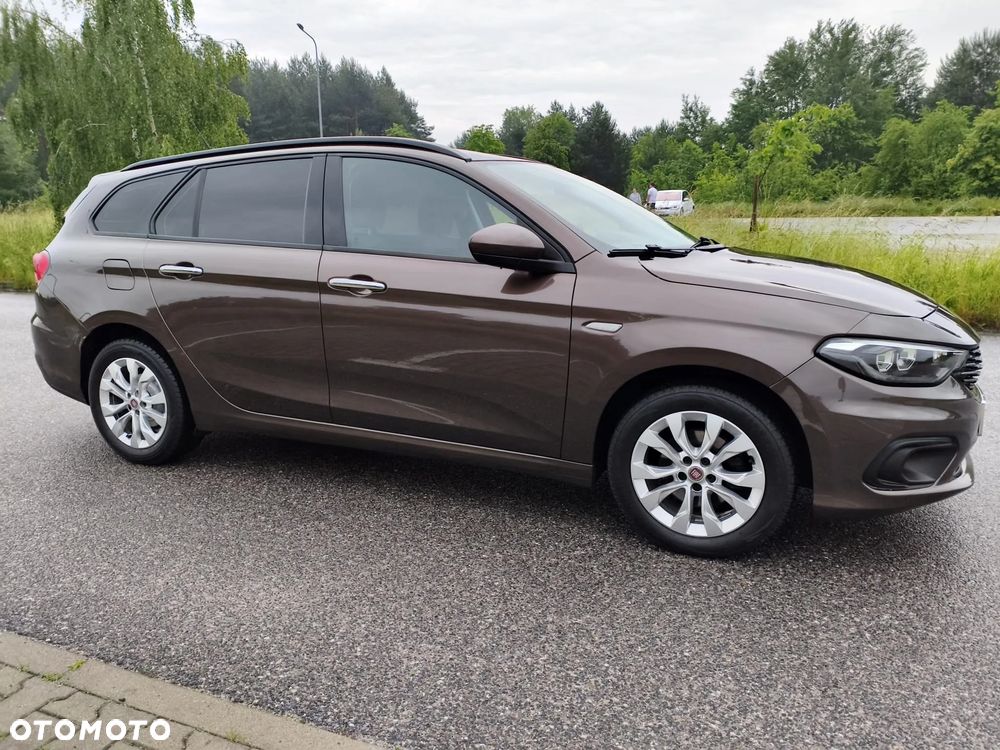 Fiat Tipo 1.4 T-Jet Lounge - 21