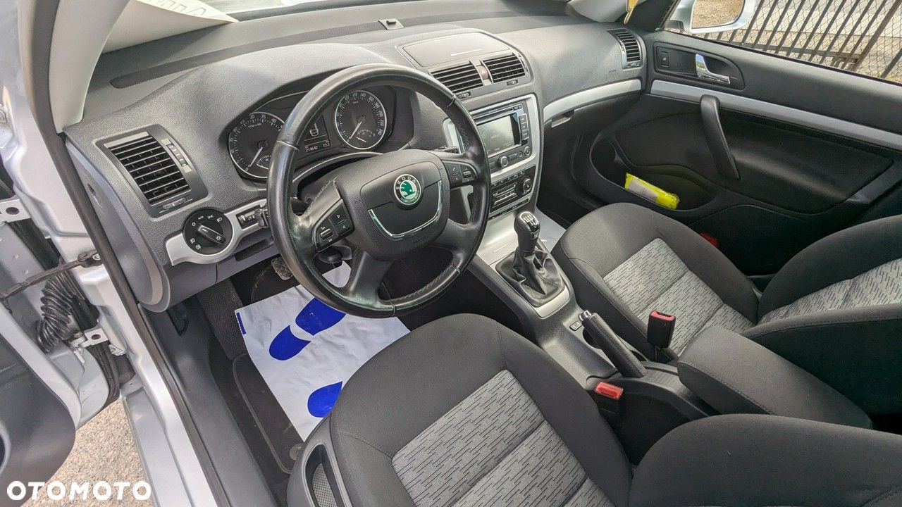 Skoda Octavia - 14