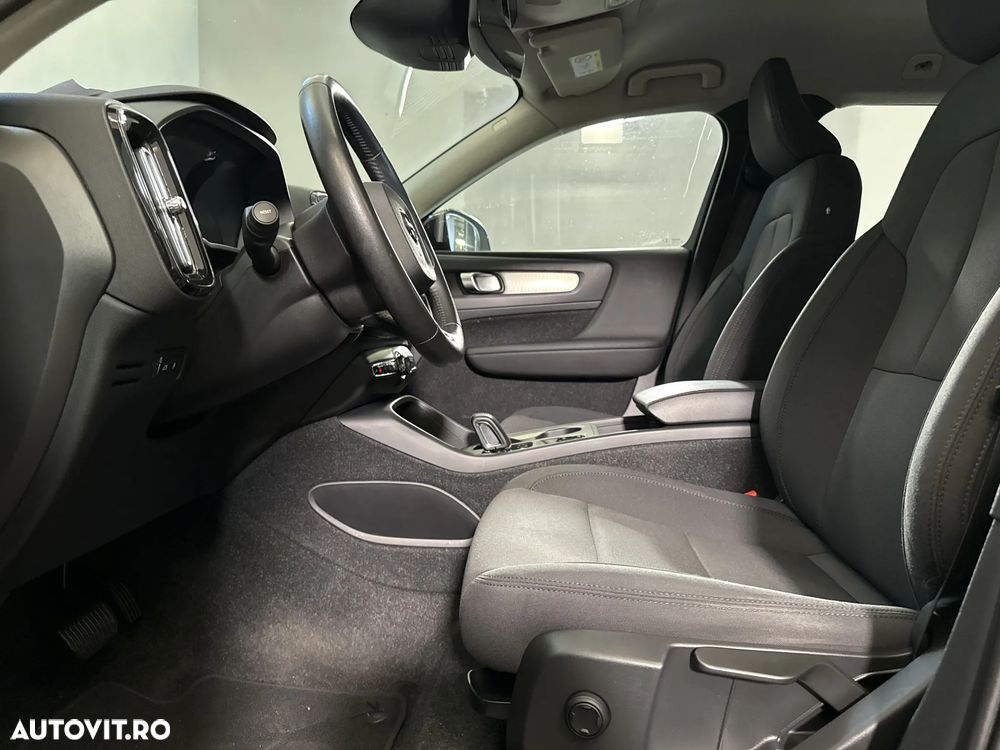 Volvo XC 40 - 23