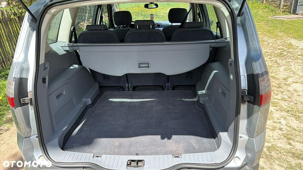 Ford S-Max - 7