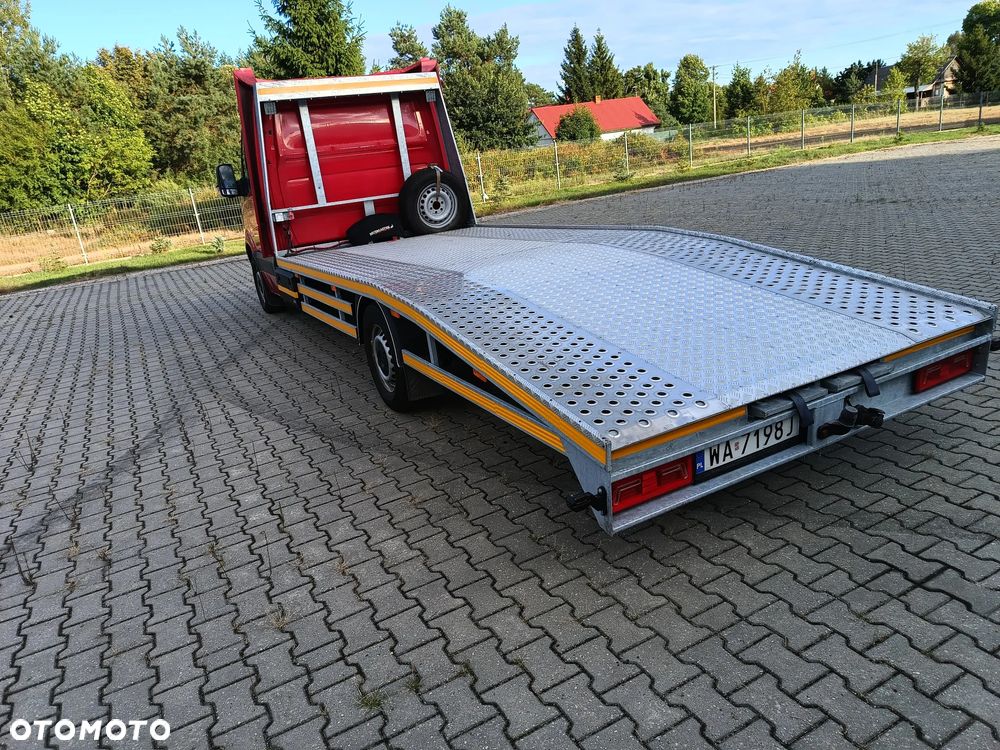 Mercedes-Benz Sprinter - 19