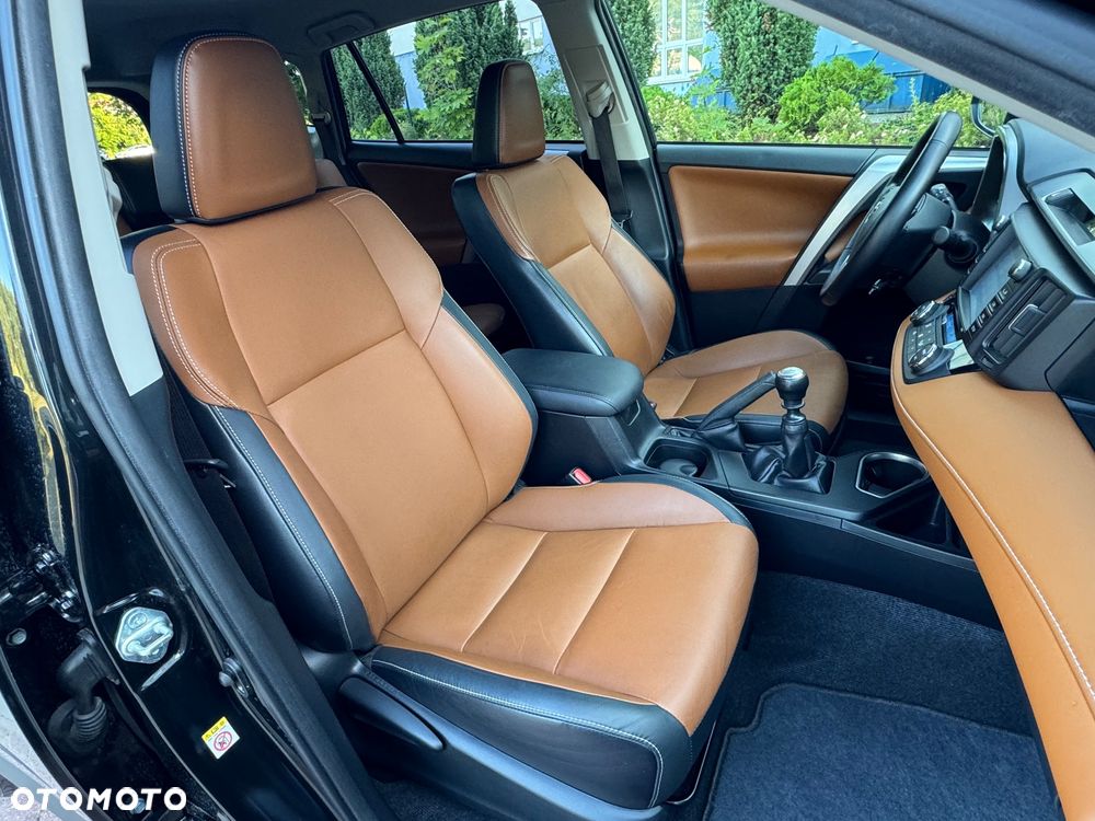 Toyota RAV4 2.0 4x4 Executive - 23