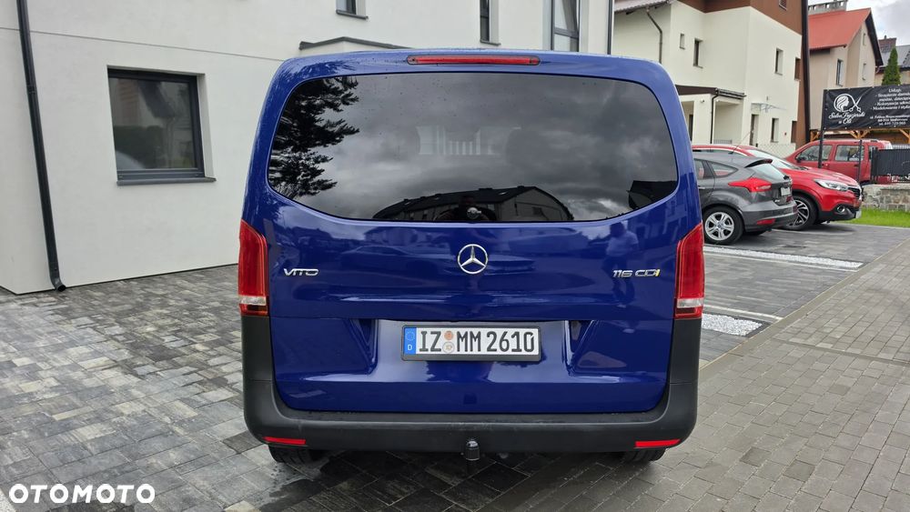 Mercedes-Benz VITO - 11