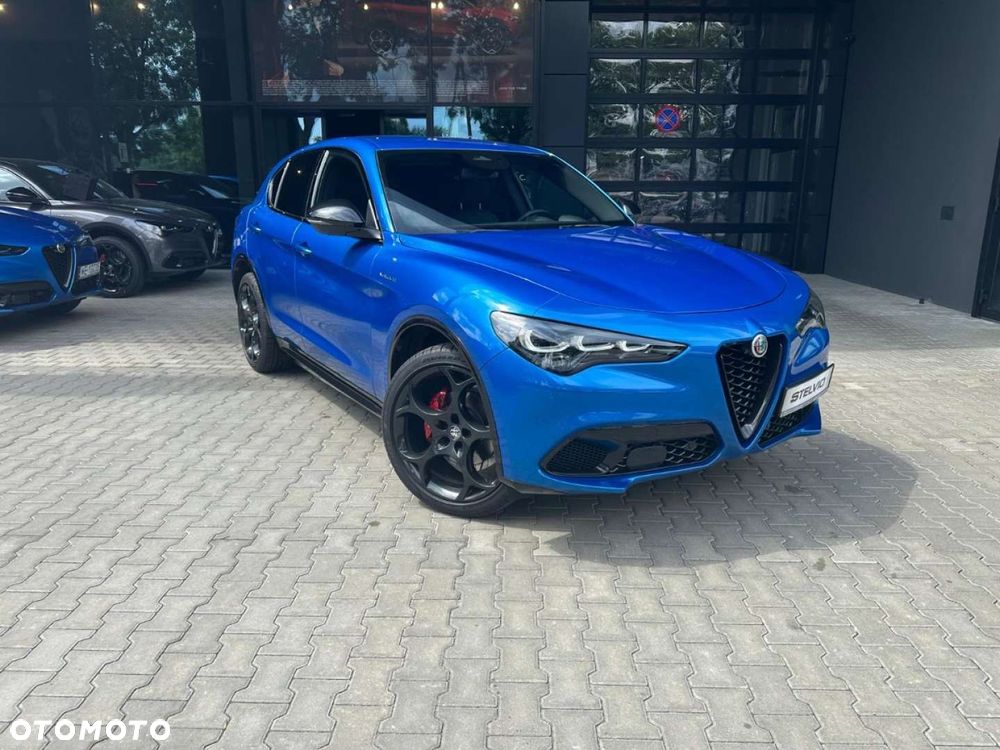 Alfa Romeo Stelvio - 5