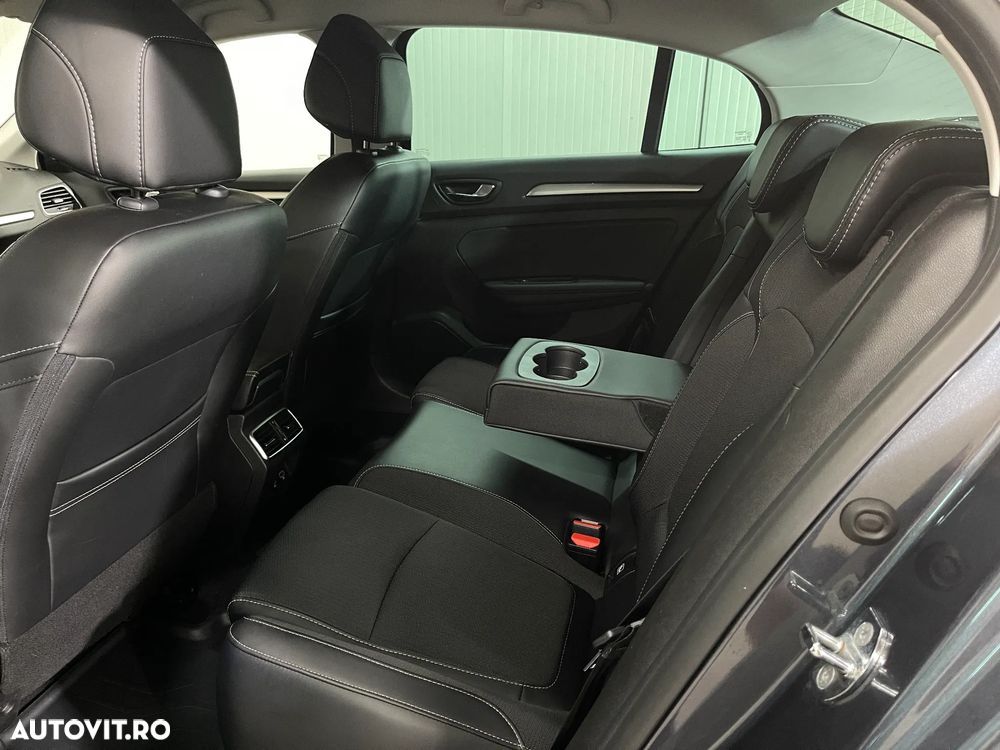 Renault Megane Blue dCi 116 EDC Intens - 13
