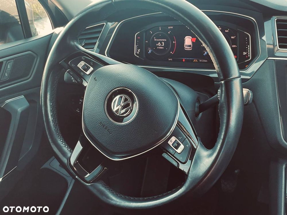Volkswagen Tiguan Allspace 2.0 TDI SCR Comfortline - 29