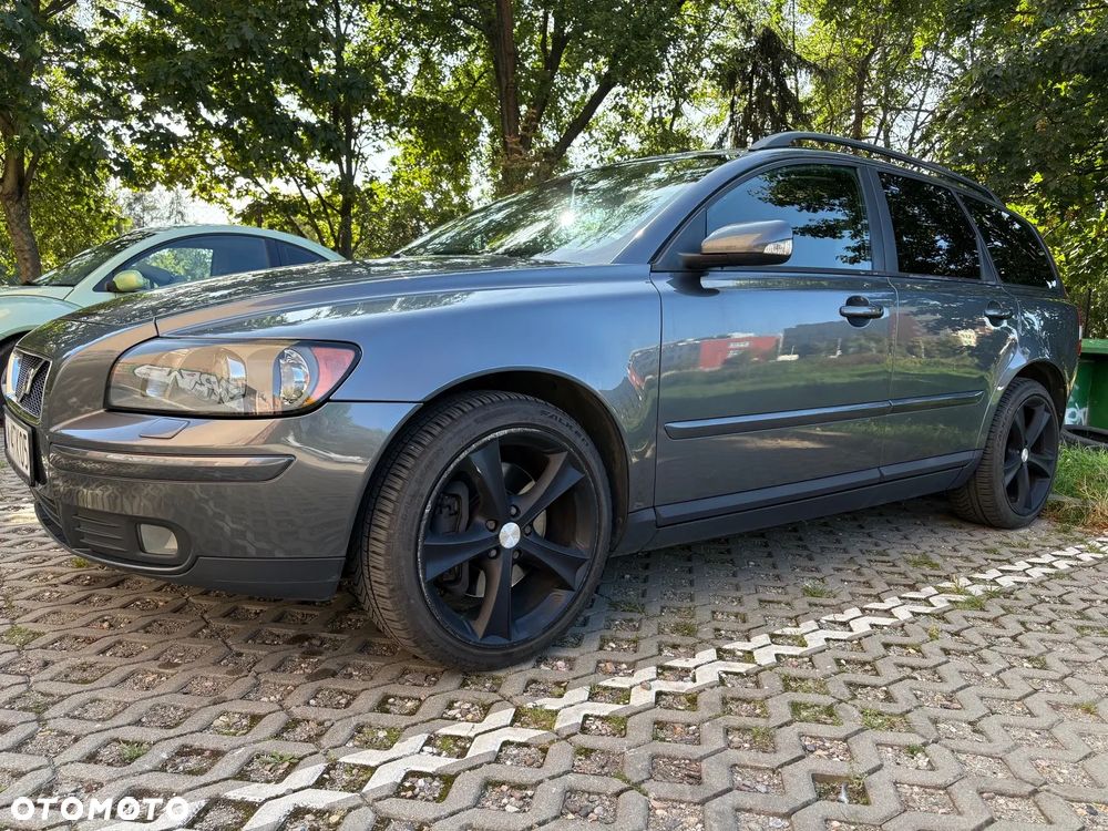Volvo V50 T5 AWD Kinetic - 1