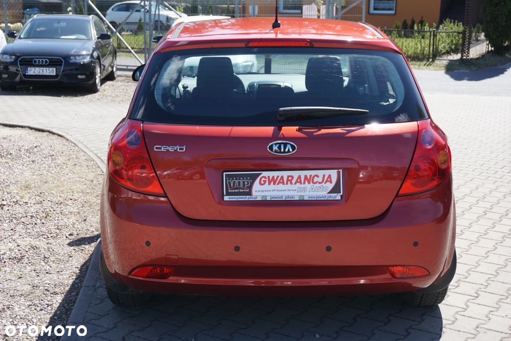 Kia Ceed 1.4 Comfort + - 4