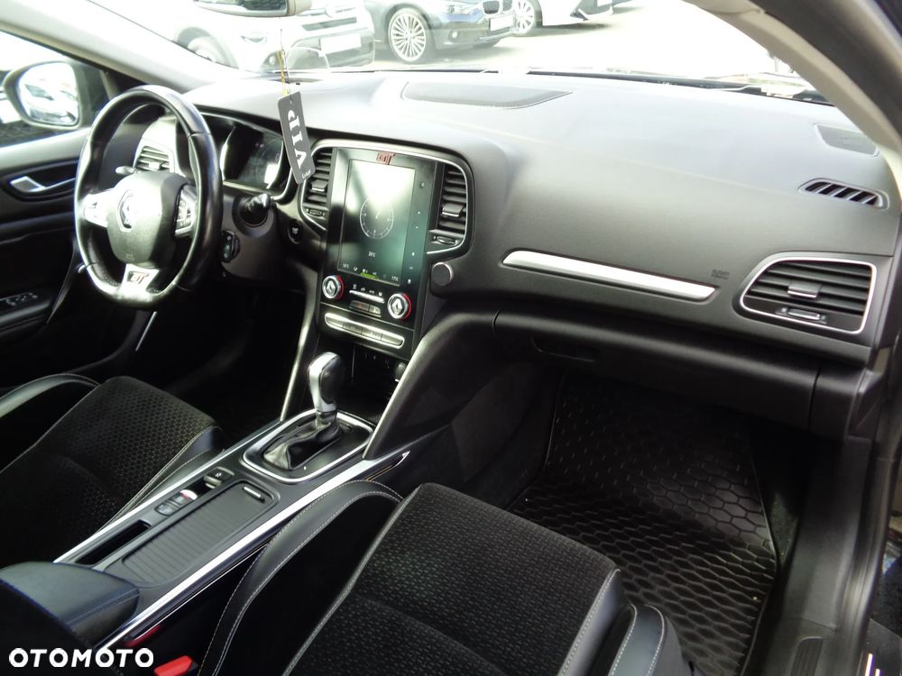 Renault Megane - 24