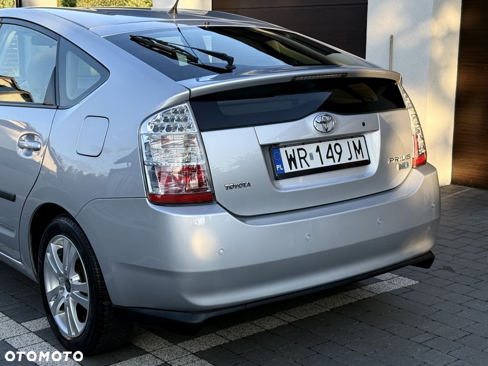 Toyota Prius 1.5 VVT-i Sol - 37