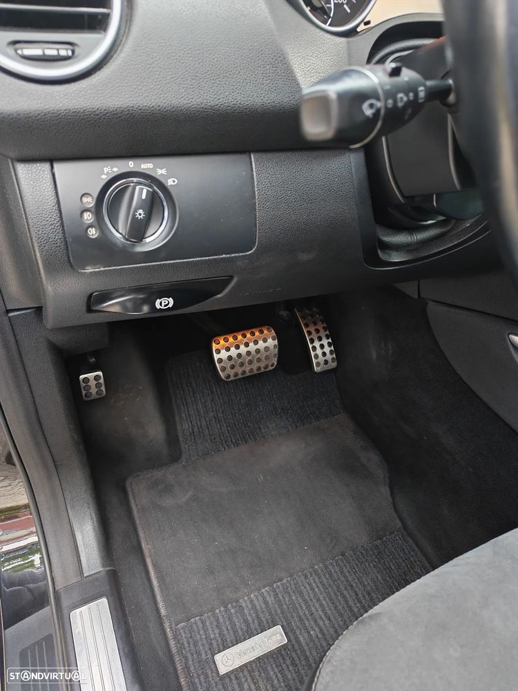 Mercedes-Benz ML 320 CDI - 17