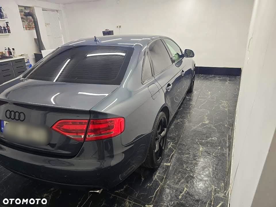 Audi A4 Limousine 3.2 FSI Quattro Tiptronic - 4