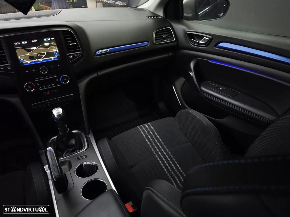 Renault Mégane Sport Tourer 1.5 dCi GT Line - 28