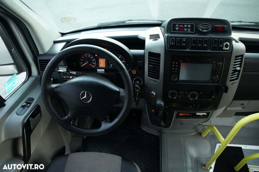 Mercedes-Benz SPRINTER 516 CDI / 2x AER CONDIȚIONAT / ECHIPAMENT ULTRA-ECHIPAT / PIELE / IMPORTAT - 19