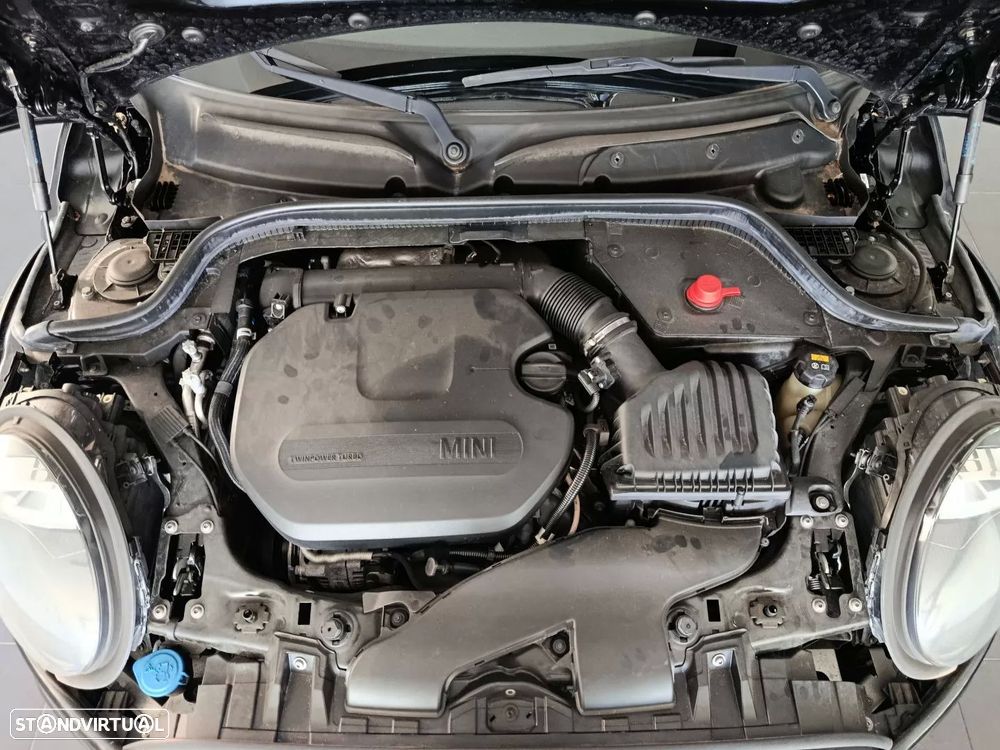 MINI 5 Portas Cooper D - 17