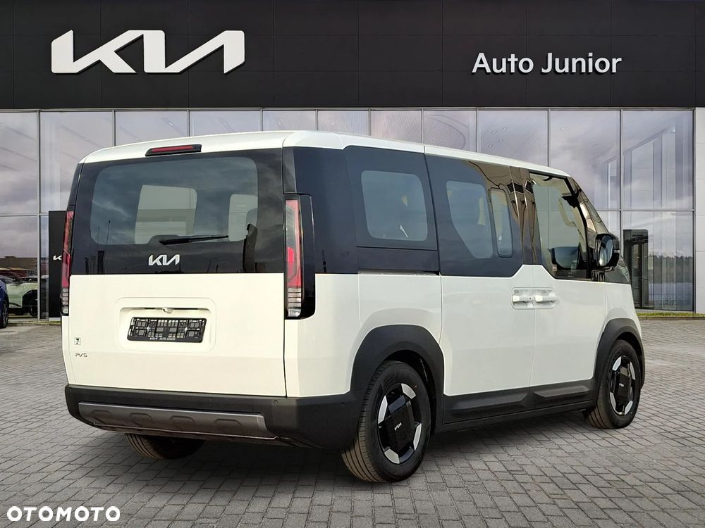 Kia PV5 - 5