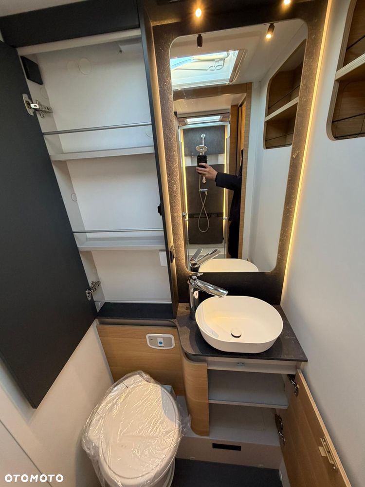 Adria Sonic 700 DC - 20