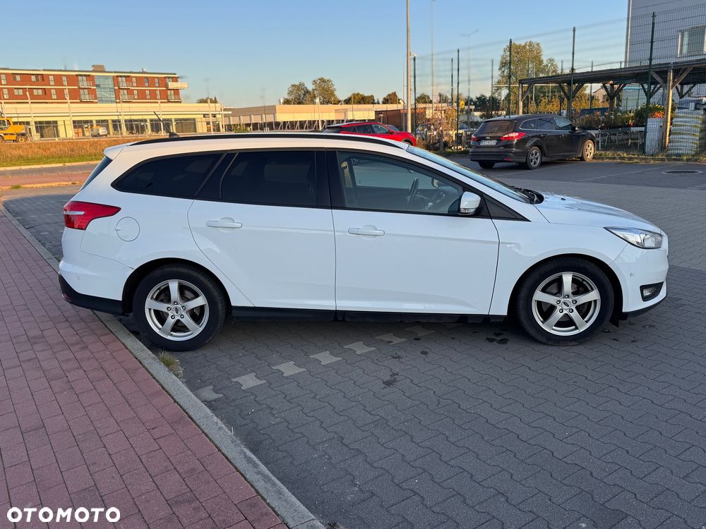 Ford Focus 1.5 TDCi Titanium ECOnetic ASS - 2
