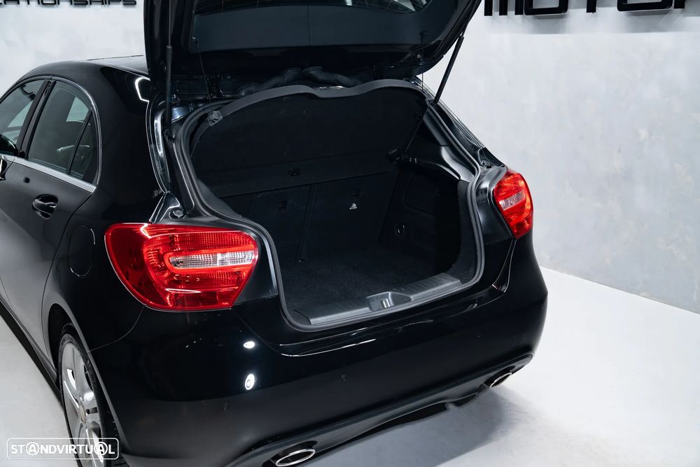 Mercedes-Benz A 180 d Aut. - 11