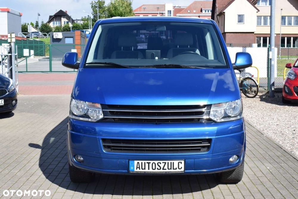 Volkswagen Caravelle - 4