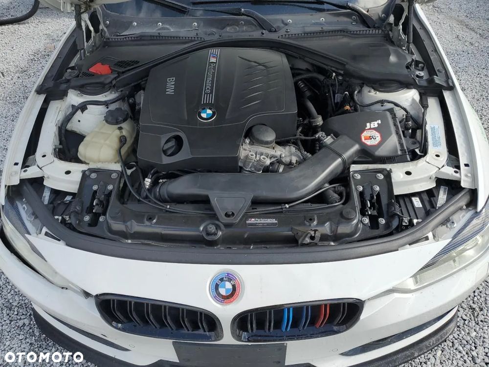 BMW Seria 3 335i - 10