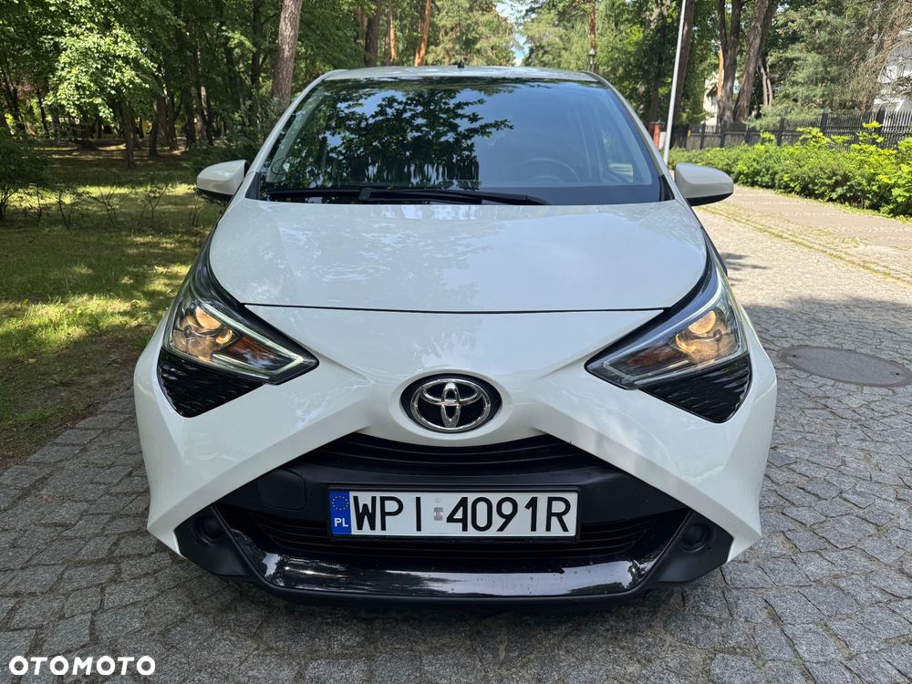 Toyota Aygo 1.0 VVT-i JBL Edition - 2