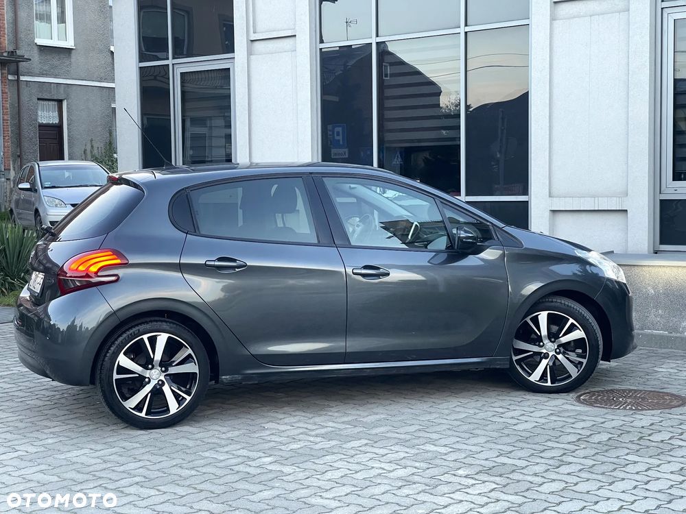 Peugeot 208 1.4 HDi Business Line - 20
