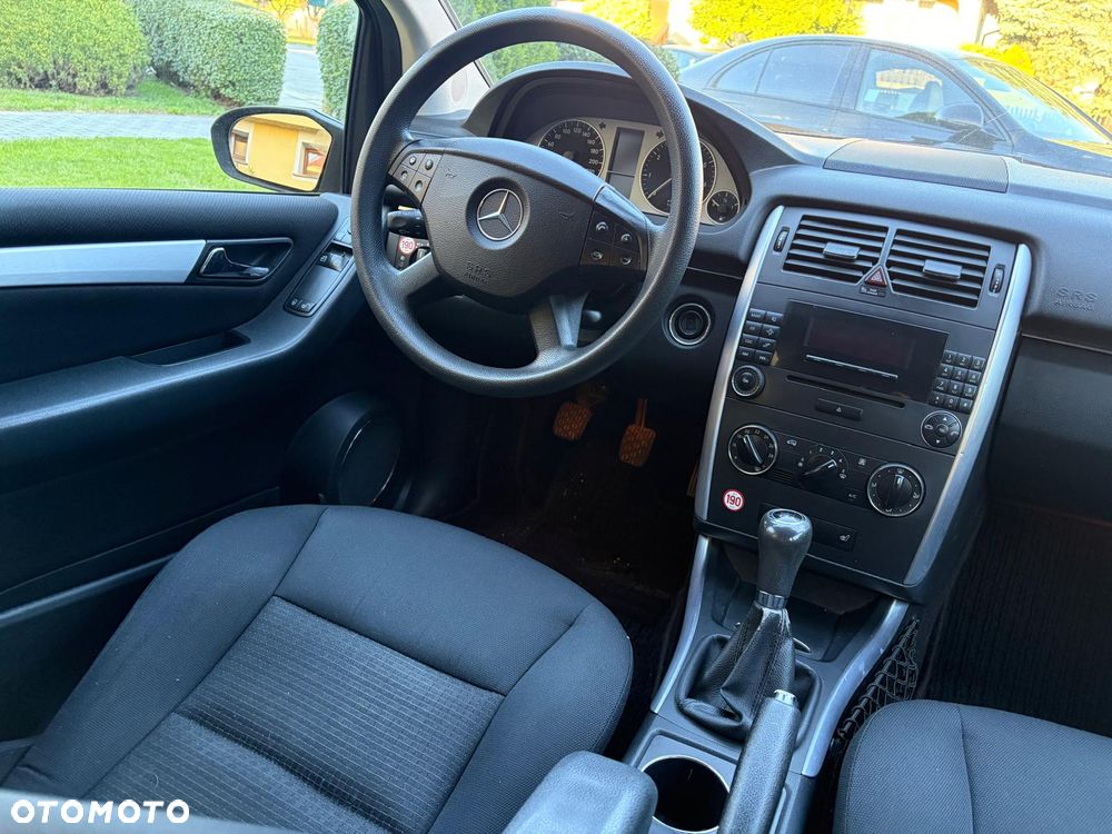 Mercedes-Benz Klasa B 170 Special Edition - 9
