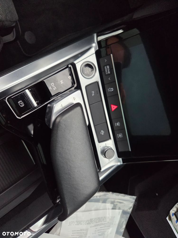 Audi e-tron 50 Quattro S Line - 36