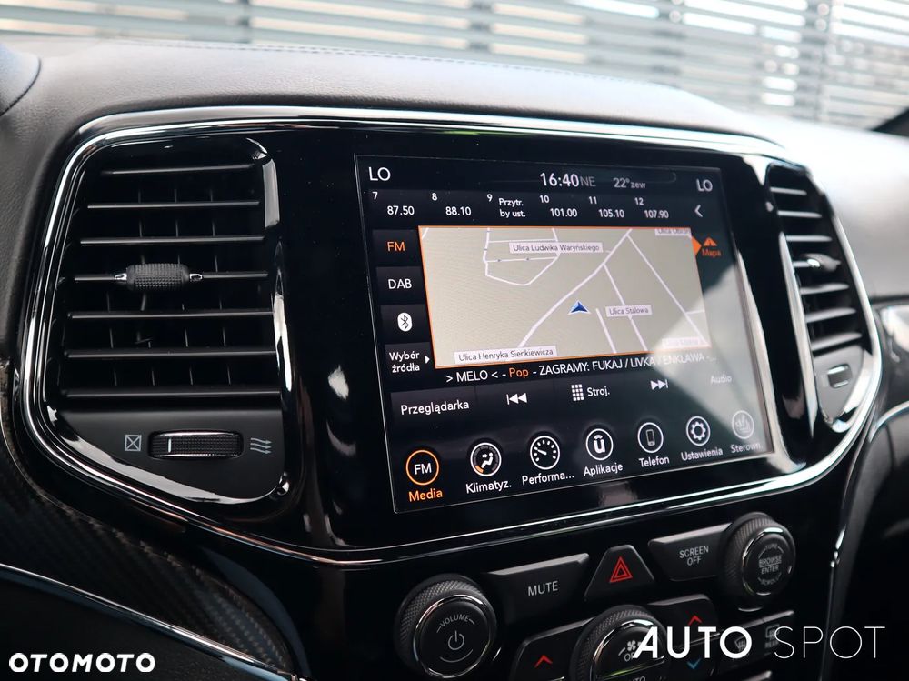 Jeep Grand Cherokee 6.4 V8 Hemi 4WD Automatik SRT - 29
