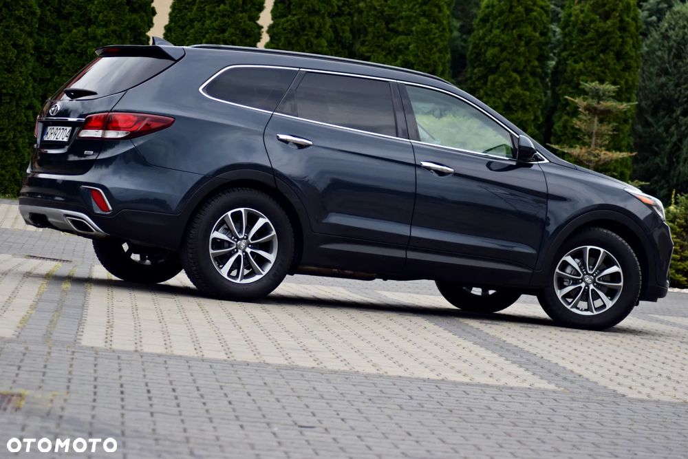 Hyundai Santa Fe - 25